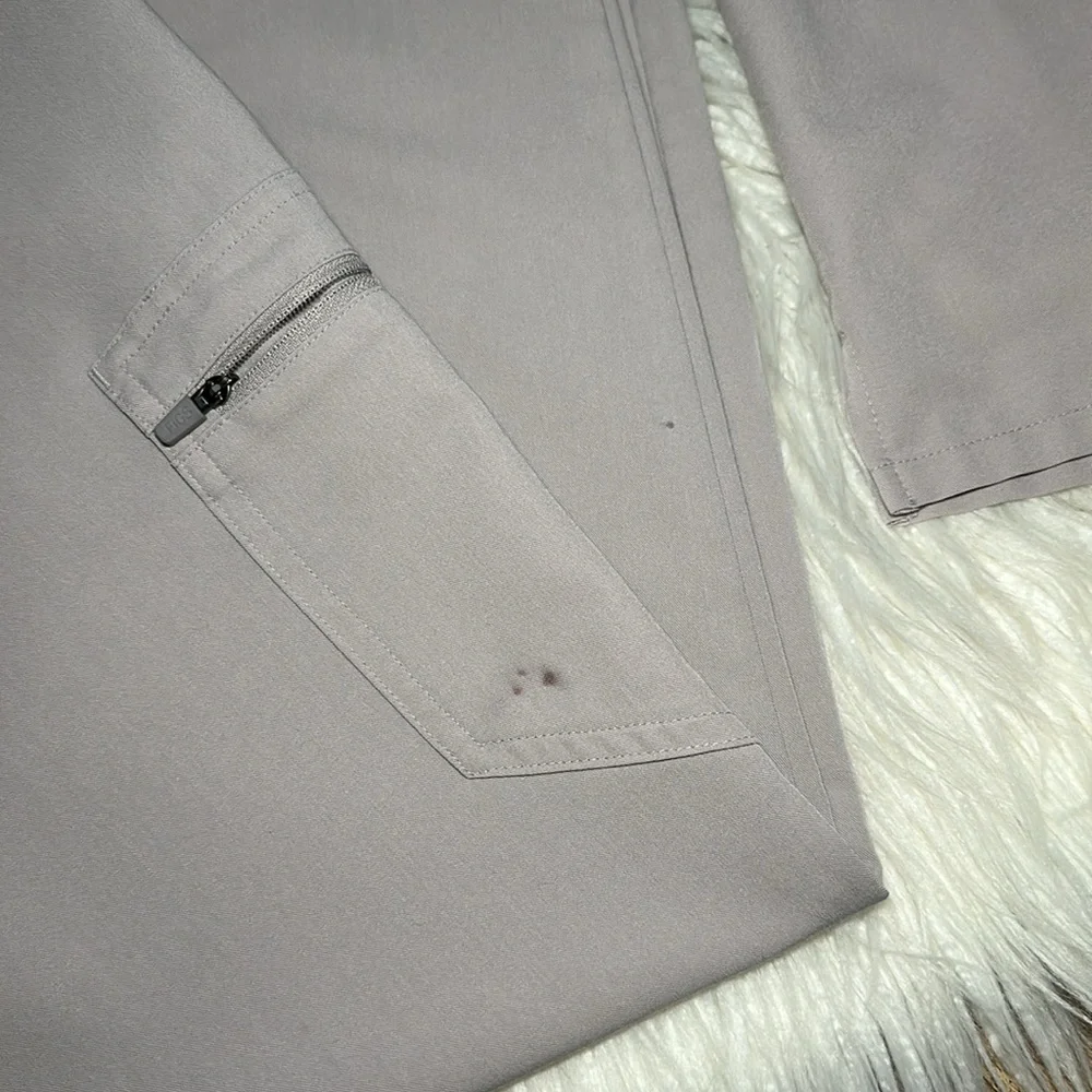Figs Scrub Set, slate high waisted jogger and top - Picture 5 of 8
